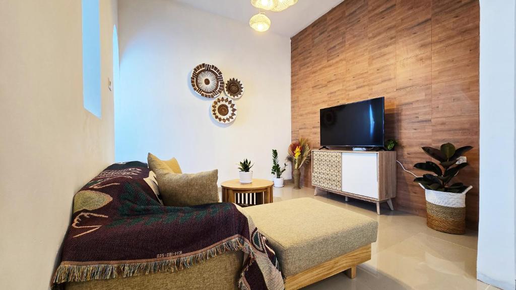 Upstairs lounge with smart TV